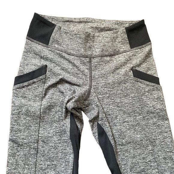 Ivivva Girls Leggings  *Gray/Black* Size 10 - Picture 6 of 9